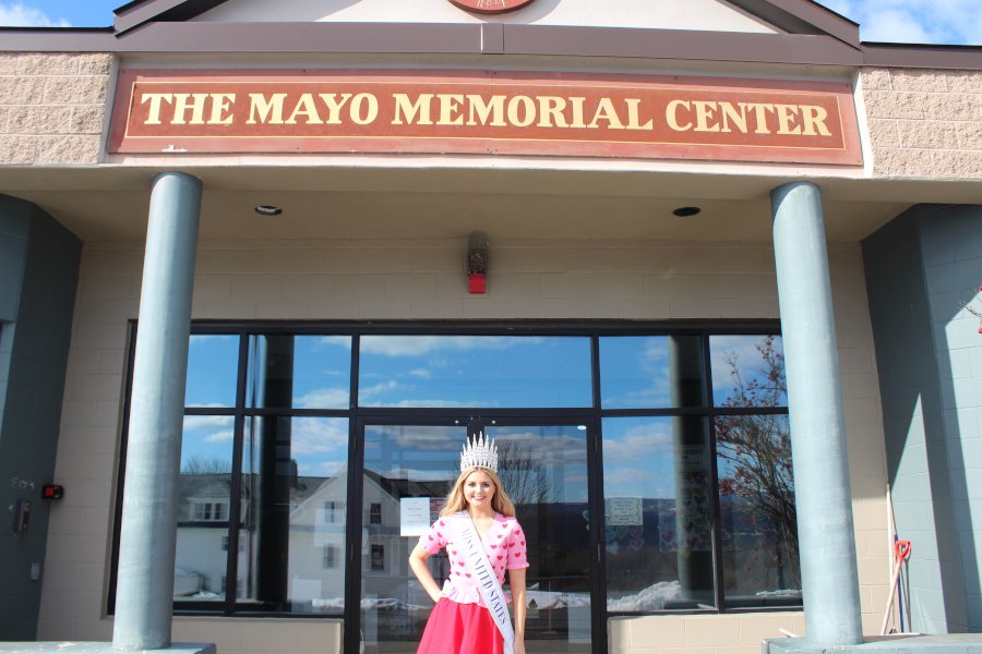 Miss United States Visits Kurn Hattin Homes